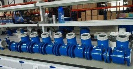 六寸智能電磁流量計